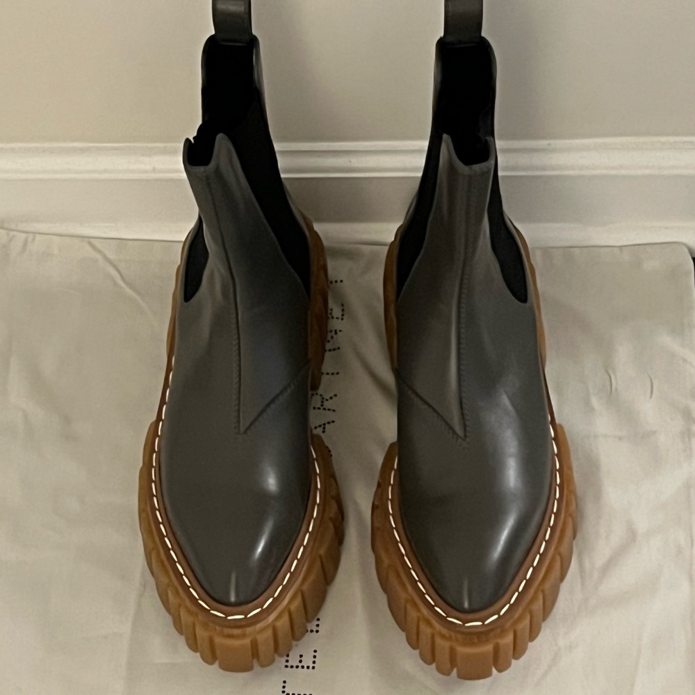 Gray Leather Chelsea Boots with Brown Soles